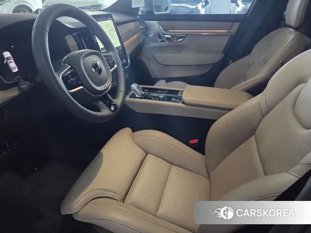 Volvo S90 2025 Белый из Кореи, фото 2