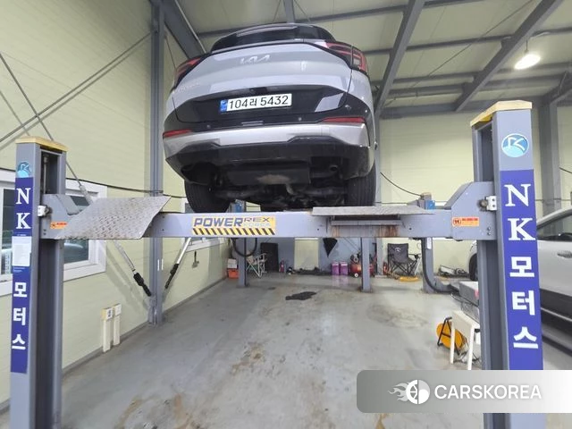Kia The New Sportage 5th Generation 2025 Серебряный из Кореи, фото 2