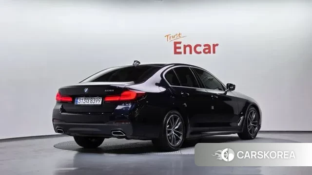 BMW 5 Series (G30) id 3787758 из Кореи 12