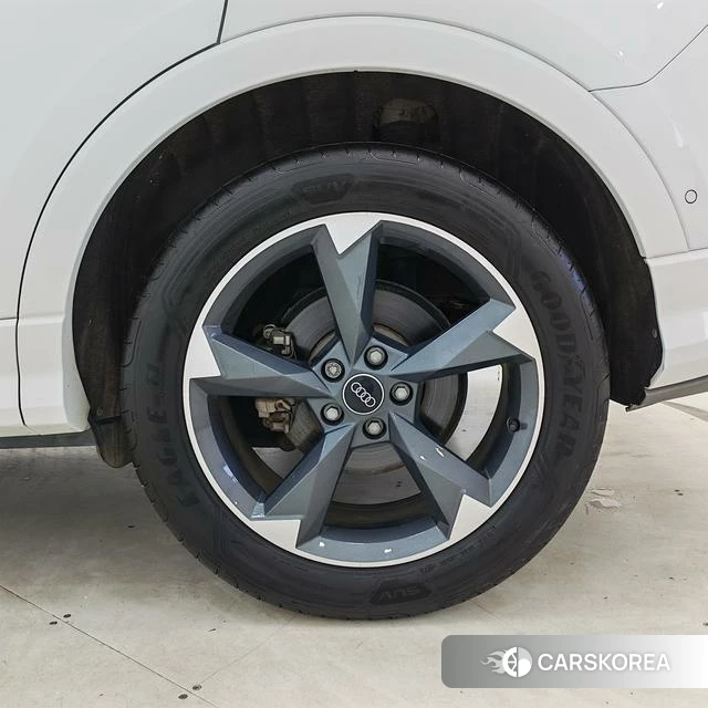 Audi Q3 id 4279031 из Китая 10