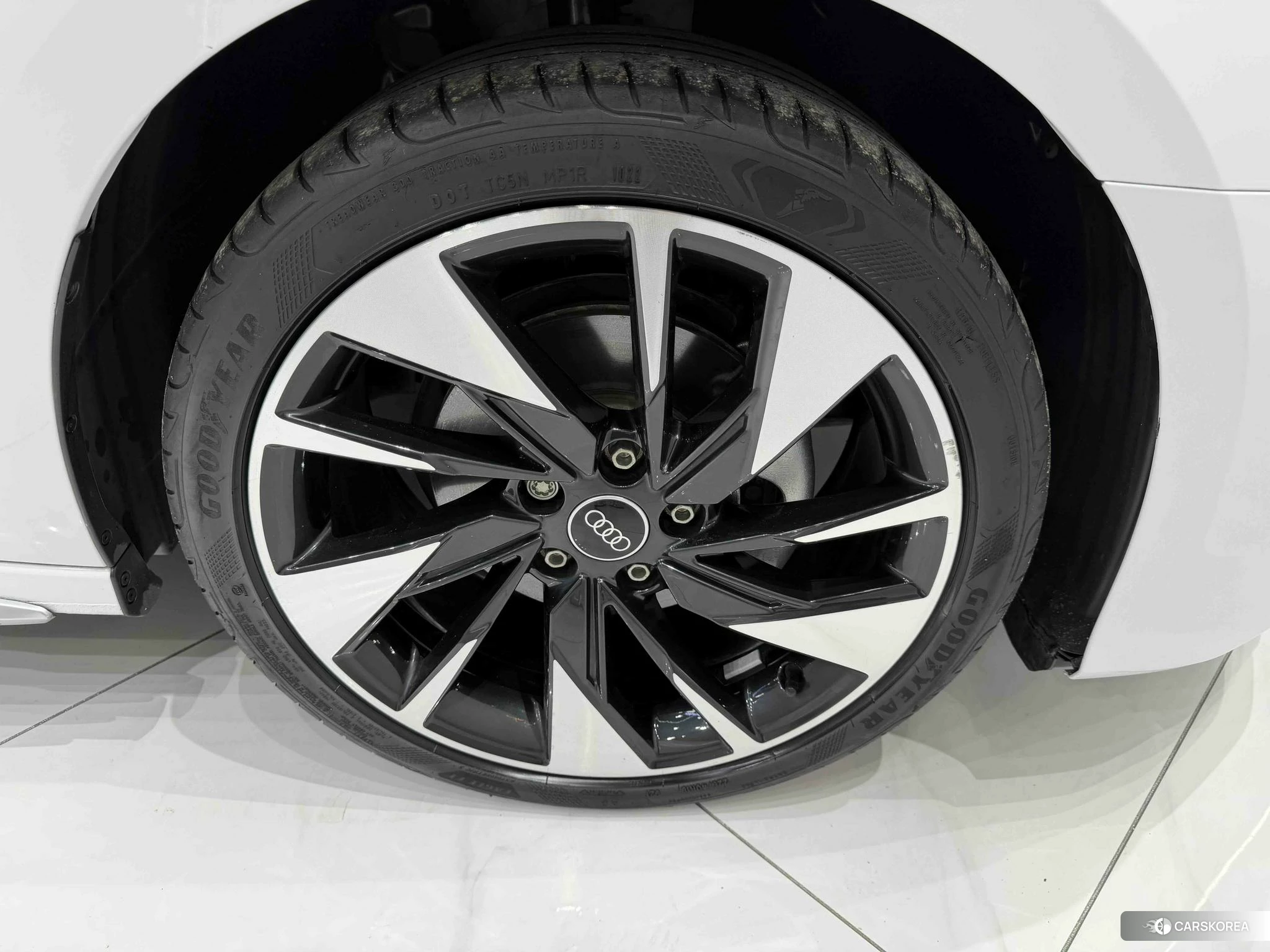 Audi A3 id 4513446 из Китая 12