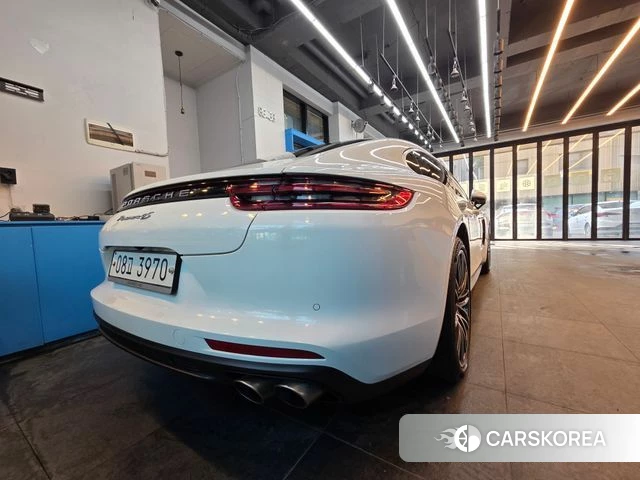 Porsche Panamera (971) 2018 Белый из Кореи, фото 5