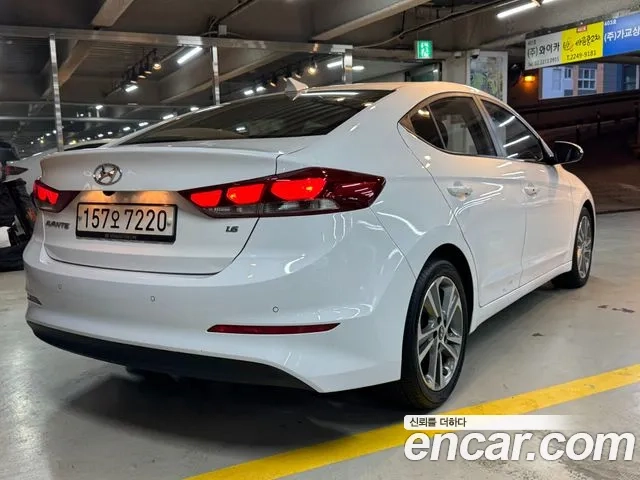 Hyundai Avante AD id 2865668 из Кореи 10