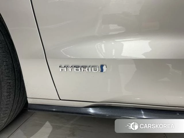 Toyota Saina id 4276493 из Китая 12