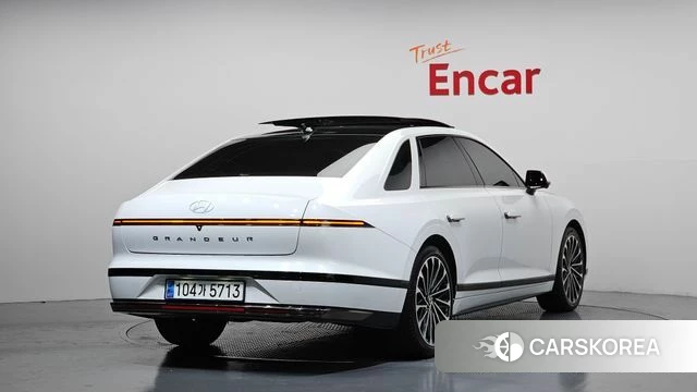 Hyundai Grandeur (GN7) id 4308532 из Кореи 8