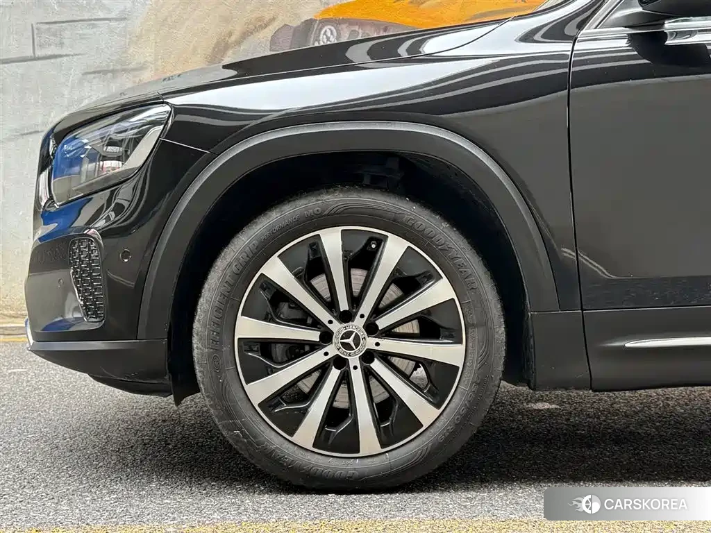 Mercedes-Benz GLB id 4622645 из Китая 7