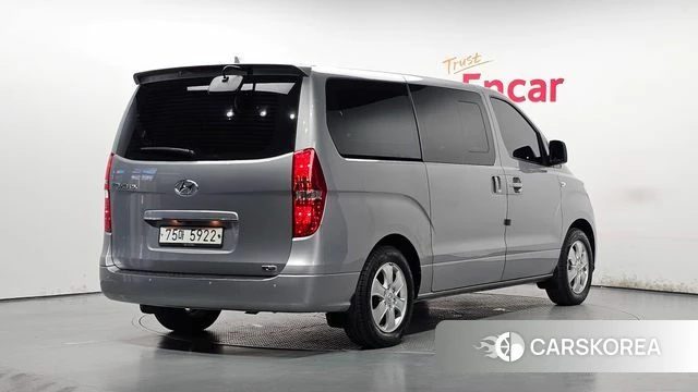 Hyundai The New Grand Starex id 4856001 из Кореи 12