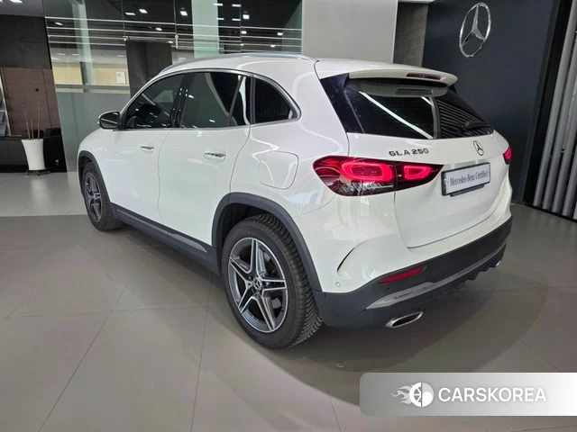 Mercedes-Benz GLA - Class H247 id 4284019 из Кореи 12