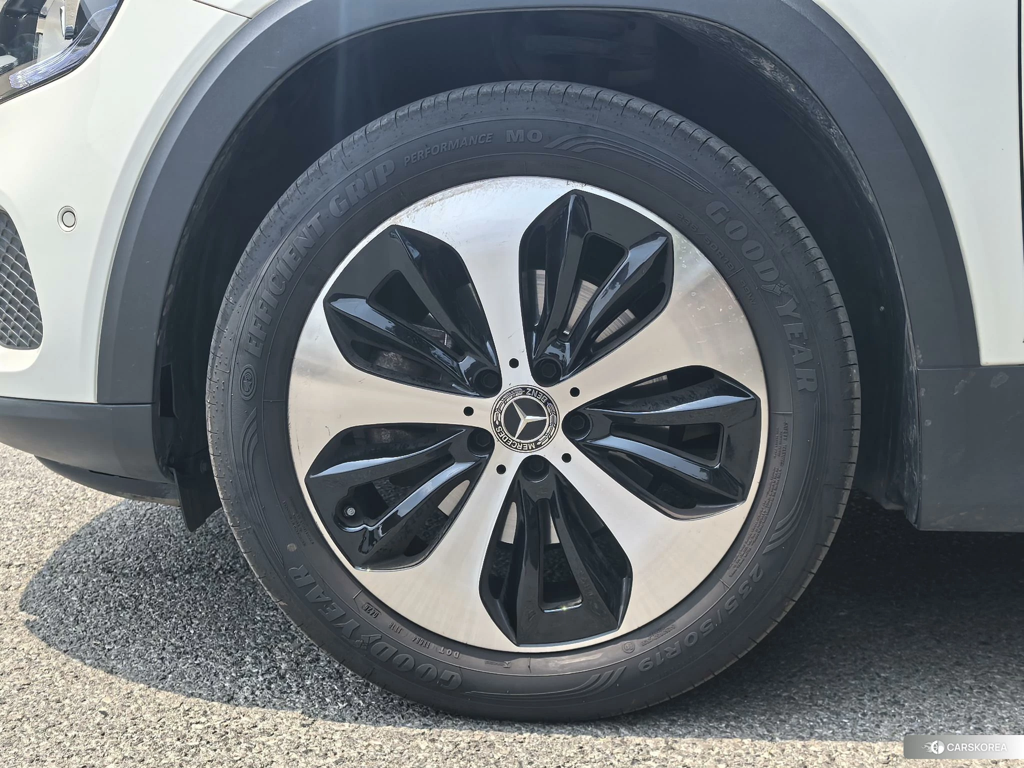 Mercedes-Benz GLB id 4405883 из Китая 12