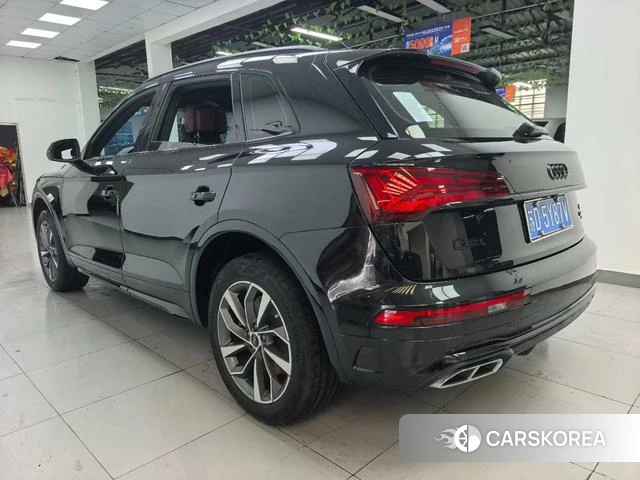 Audi Q5L 2024 Черный из Китая, фото 2