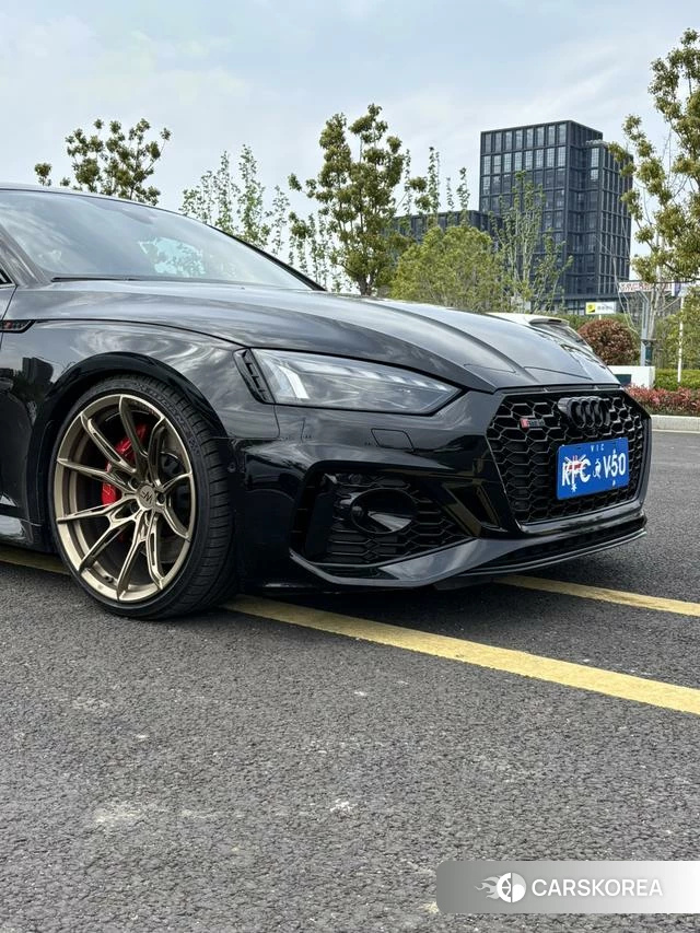 Audi RS 5 id 4240742 из Китая 7