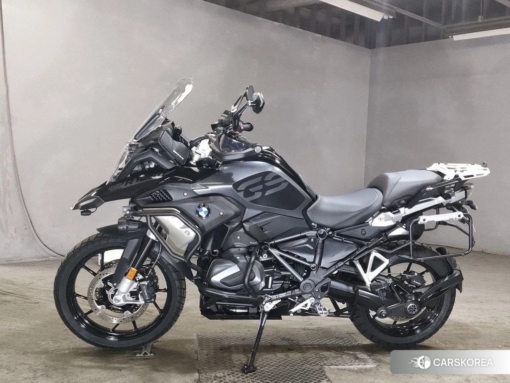 Проданный BMW R1250GS 2023 из Японии, фото 2