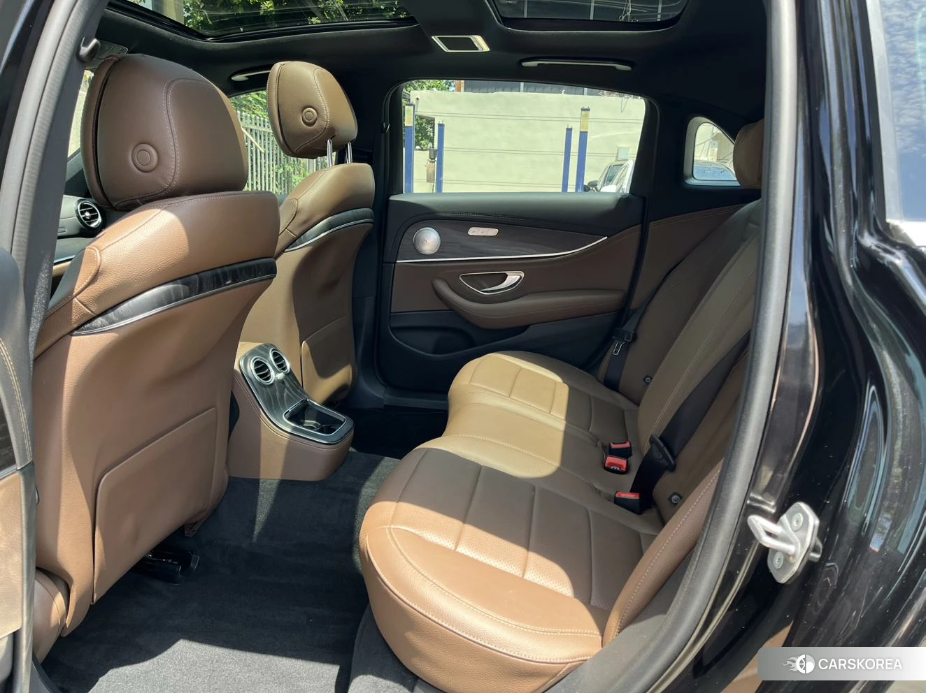 Mercedes-Benz E-class 2021 Черный из Китая, фото 2