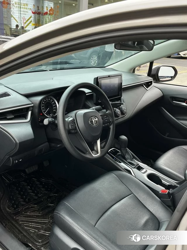 Toyota Corolla id 4263745 из Китая 12
