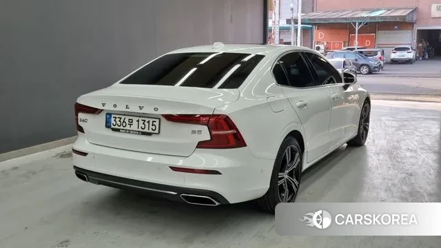 Volvo S60 3rd generation id 3676346 из Кореи 10