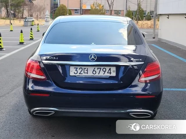 Mercedes-Benz E-Class W213 id 3789627 из Кореи 12