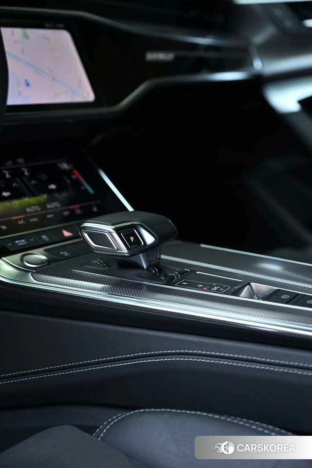 Audi A6L 2020 Темно-серый из Китая, фото 2