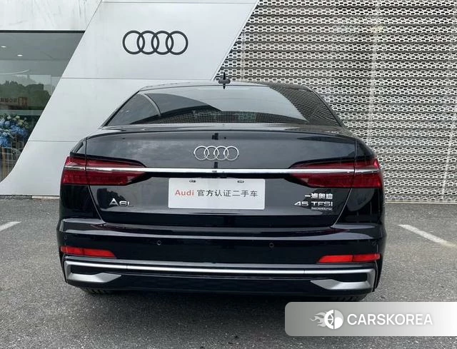 Audi A6L id 4277217 из Китая 10