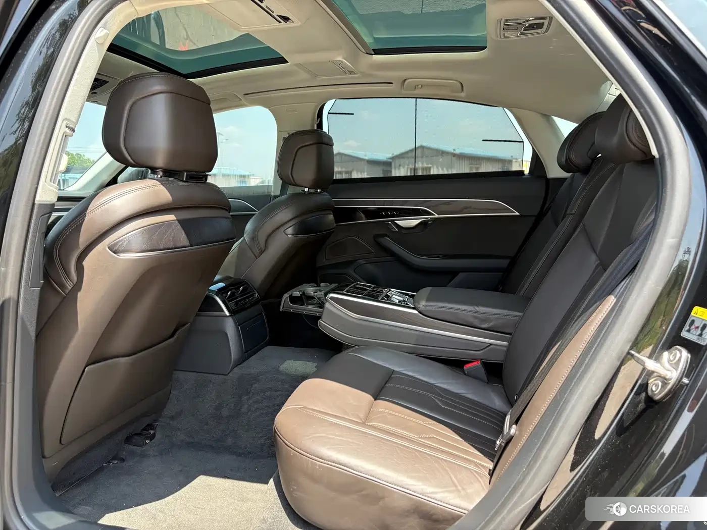 Audi A8 2019 Черный из Китая, фото 2