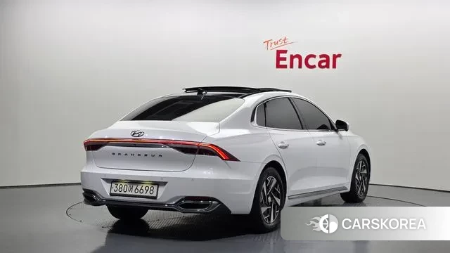 Hyundai The New Grandeur IG Hybrid id 3680875 из Кореи 12