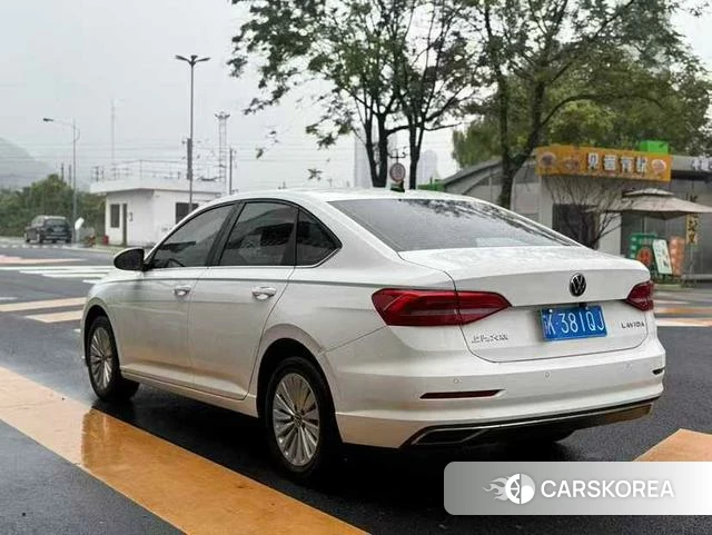 Volkswagen Lavida 2022 Белый из Китая, фото 2