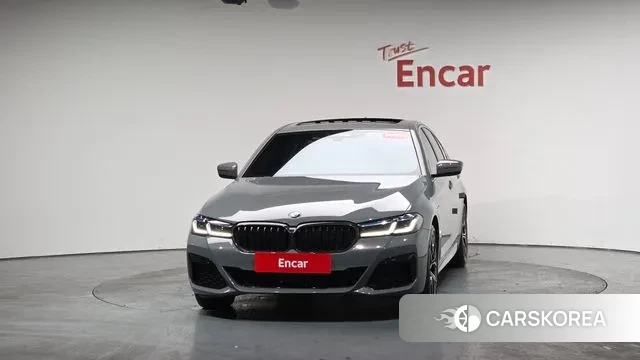 BMW 5 Series (G30) id 3601102 из Кореи 12