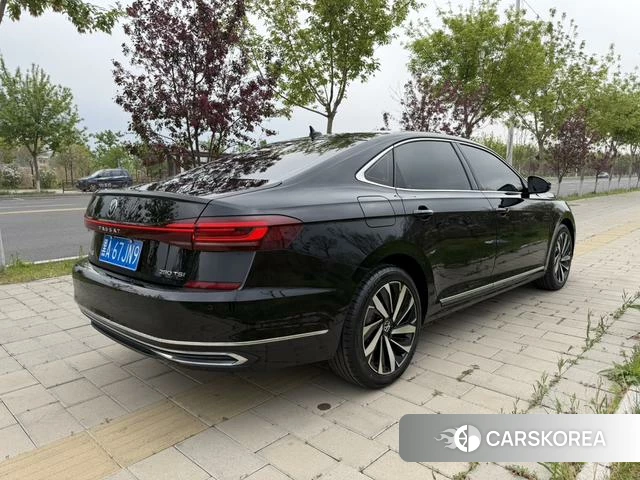 Volkswagen Passat id 4335998 из Китая 12