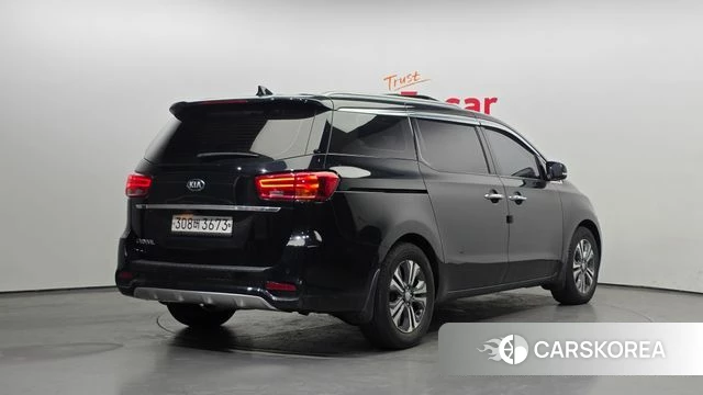 Kia The New Carnival id 3867130 из Кореи 12