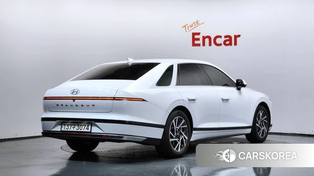 Hyundai Grandeur Hybrid (GN7) id 4898542 из Кореи 12