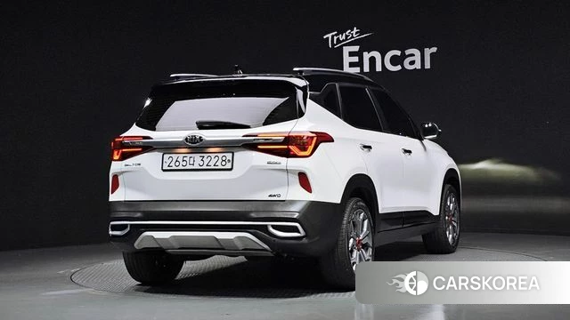 Kia Seltos id 4339173 из Кореи 12
