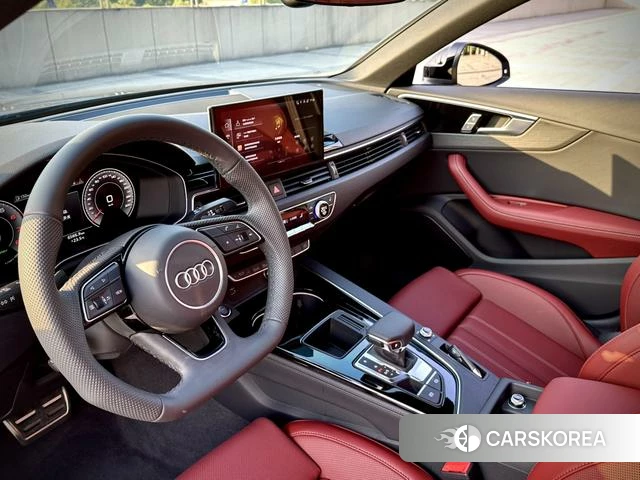 Audi A4L id 4277920 из Китая 9