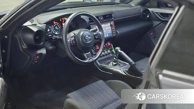 Toyota GR86 2024 Серый из Кореи, фото 2