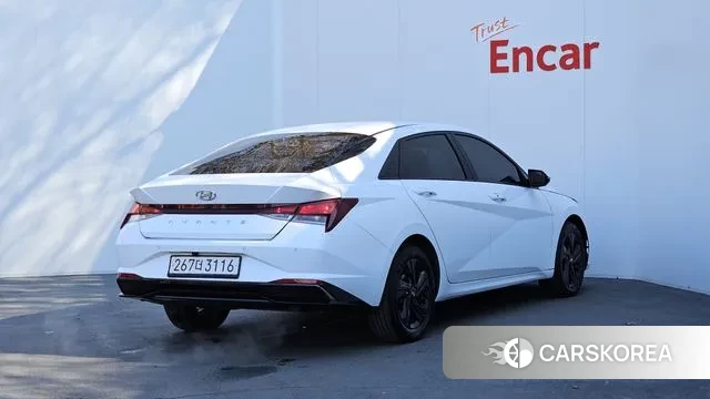 Hyundai Avante Hybrid (CN7) id 2980815 из Кореи 12