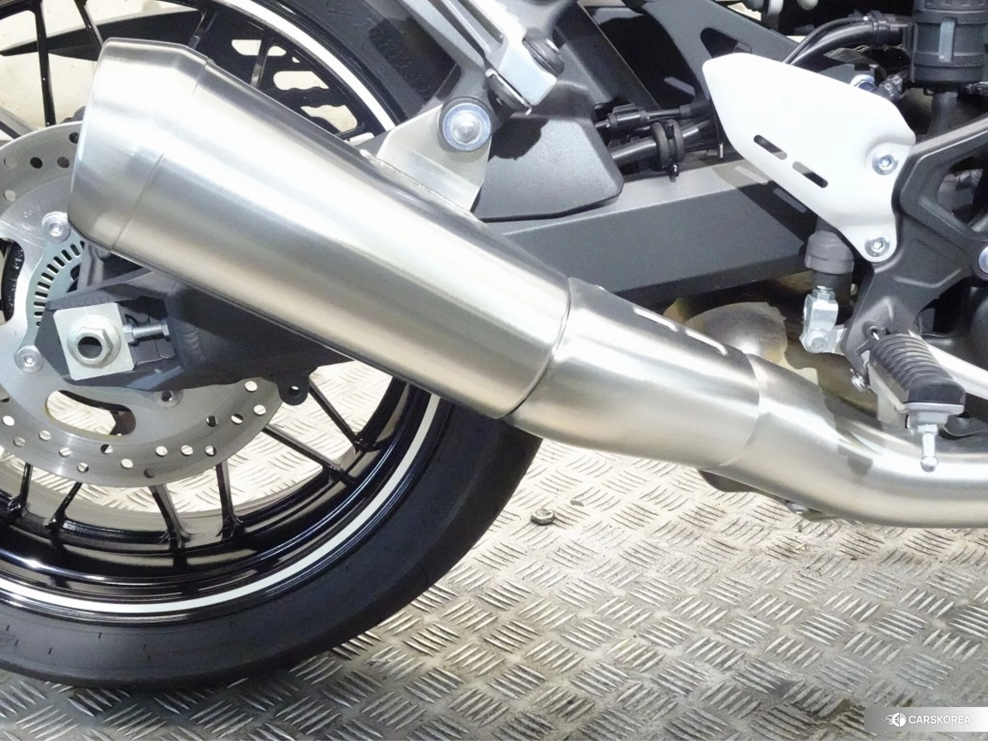 Kawasaki Z900RS CAFE 2021 из Японии