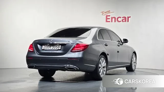 Mercedes-Benz E-Class W213 id 3479963 из Кореи 12