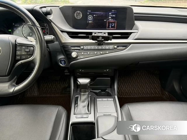 Lexus ES 2021 Шампань из Китая, фото 4