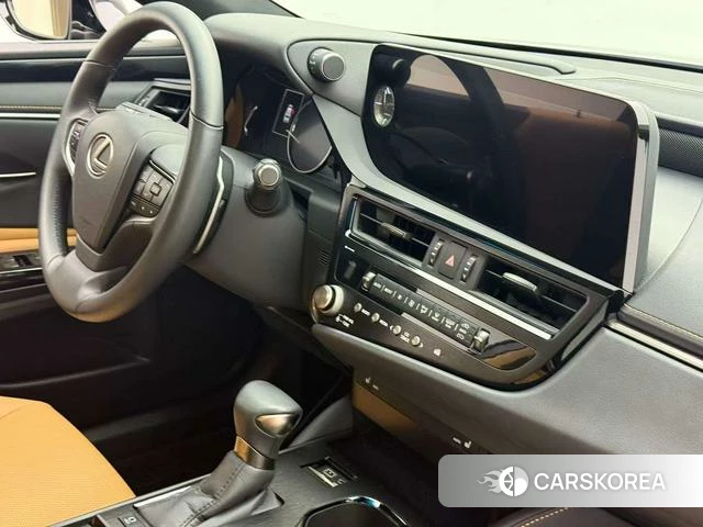 Lexus ES id 4291276 из Китая 9
