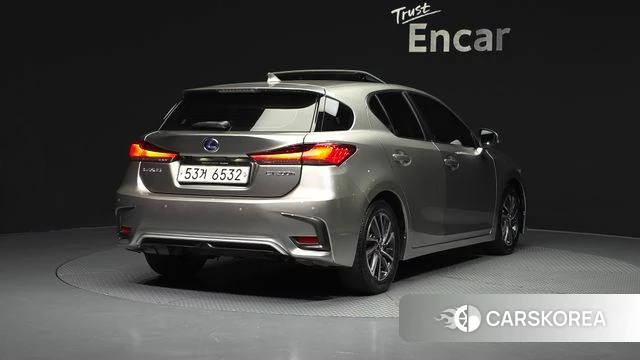 Lexus CT200h id 4325946 из Кореи 12