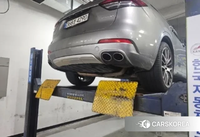 Maserati Levante 2020 Серый из Кореи, фото 2