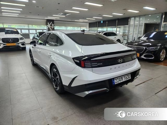 Hyundai Sonata D Edge Hybrid (DN8) id 4590358 из Кореи 12