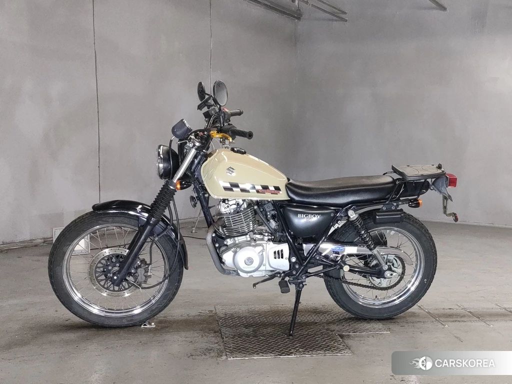 Проданный Suzuki GRASS TRACKER BIG BOY 250 2014 из Японии