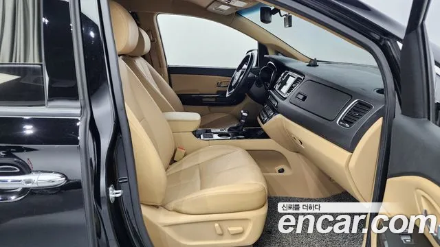 Kia The New Carnival id 2565237 из Кореи 12