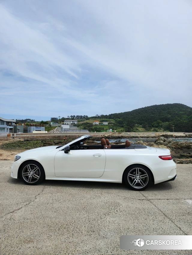 Mercedes-Benz E-Class W213 2018 Серый из Кореи, фото 2