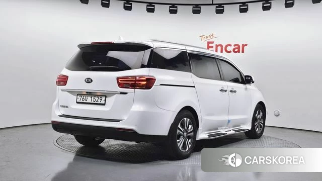 Kia The New Carnival id 3893762 из Кореи 12