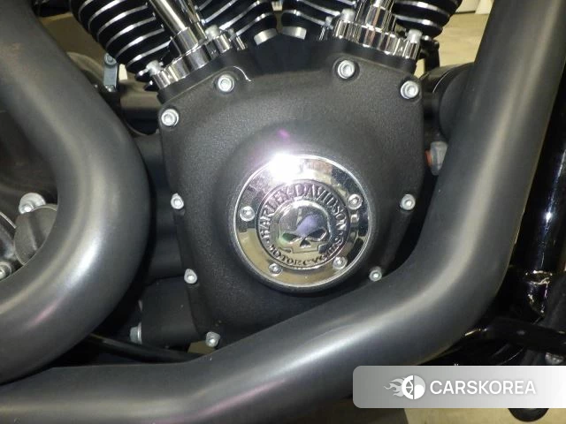 Engine photo