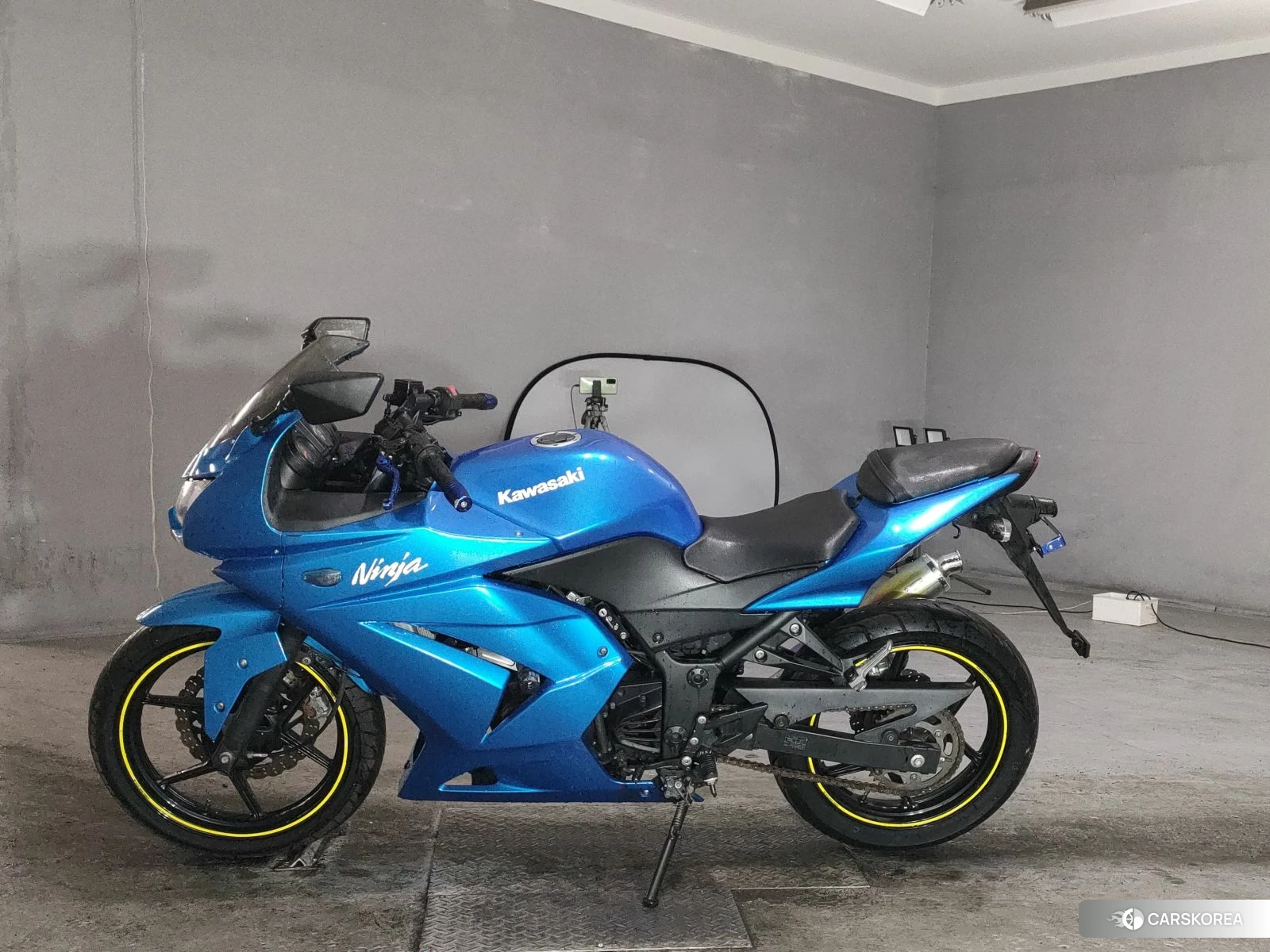 Проданный Kawasaki NINJA 250R 2010 из Японии