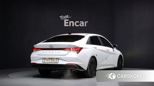 Hyundai Avante Hybrid (CN7) id 3503704 из Кореи 12