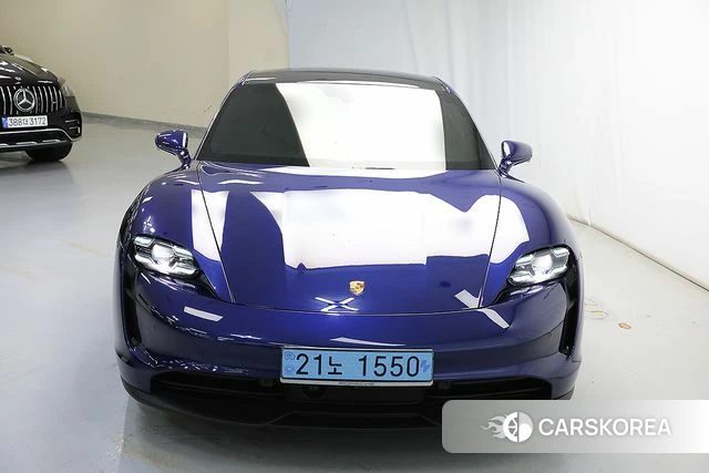 Porsche Taycan id 4624975 из Кореи 9