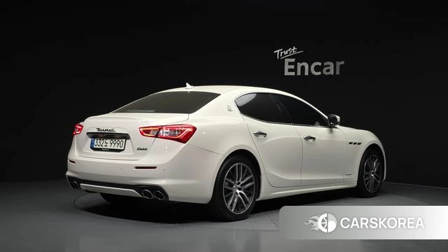 Maserati Ghibli id 4609190 из Кореи 12