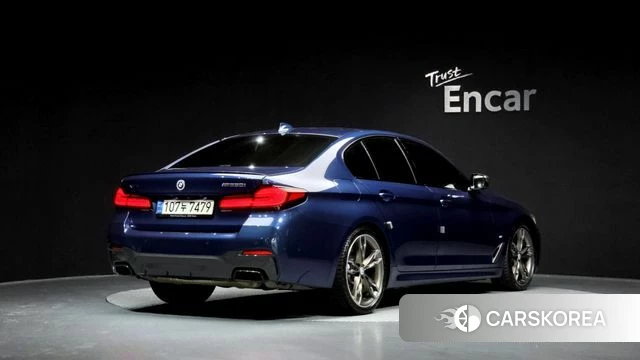 BMW 5 Series (G30) id 4187137 из Кореи 12